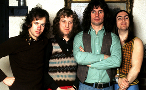 Slade объявили трек лист альбома “Live At The BBC”