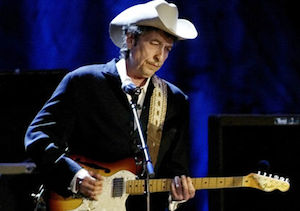 На аукционе Christie’s была продана гитара Боба Дилана