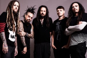 Группа Korn выпустила клип на песню Finally Free из своего нового альбома The Nothing